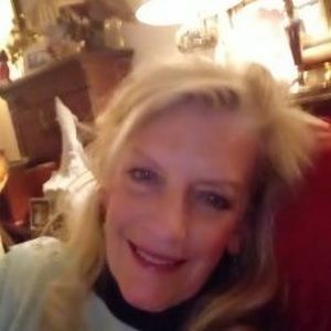 Meet your Posher, Catherine